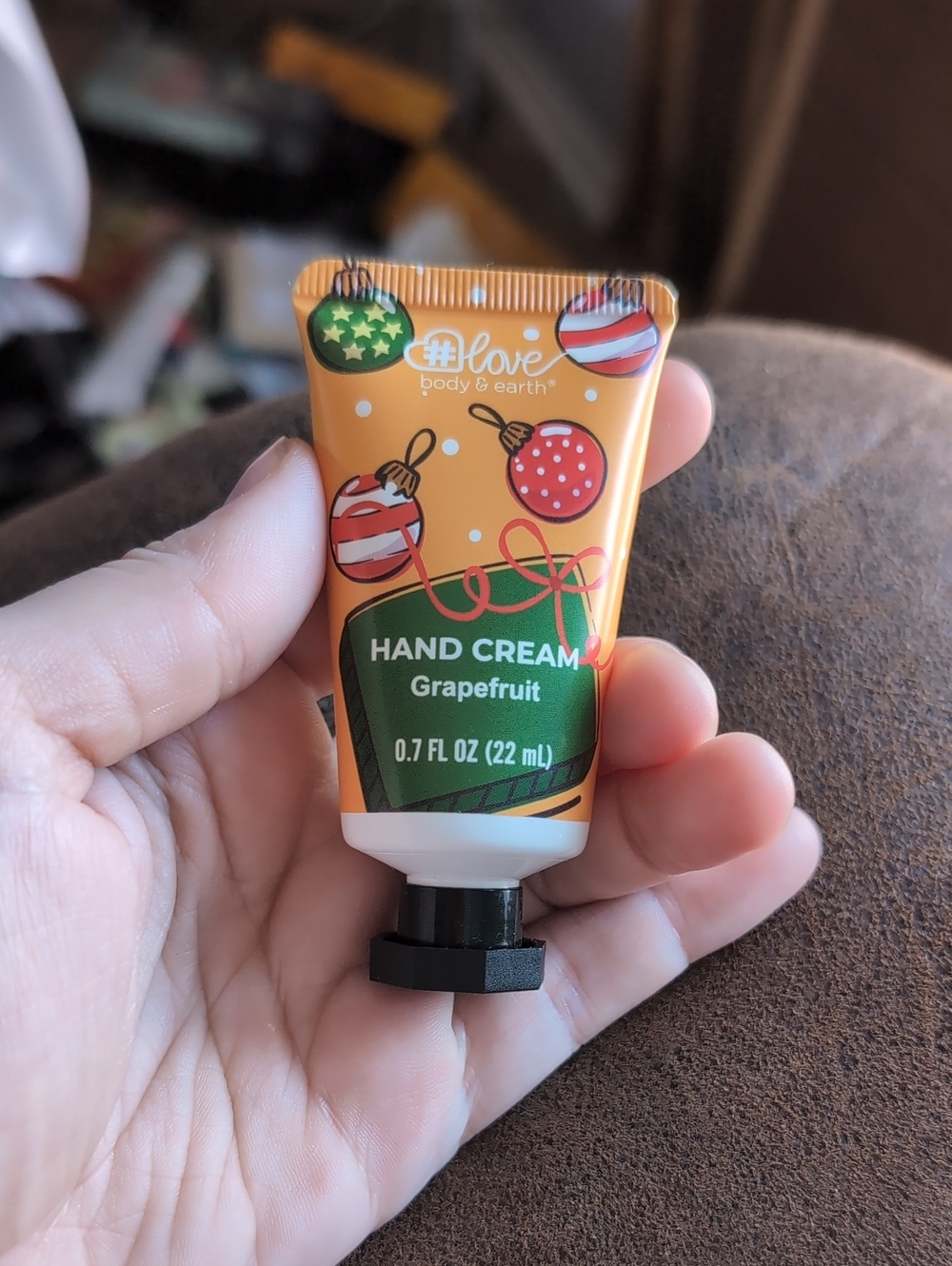 3$ Add On⭐ Body & Earth Grapefruit Hand Cream